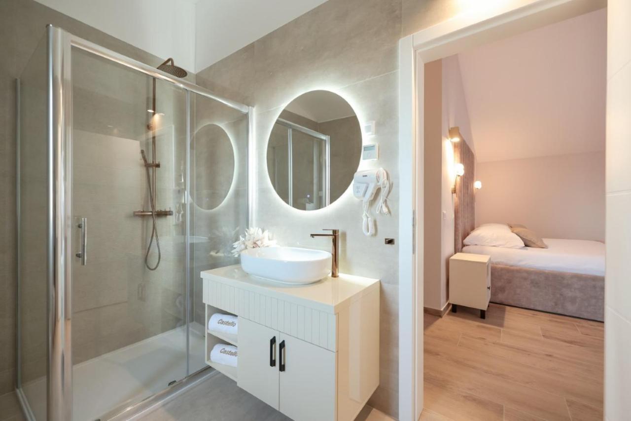 Castello Exclusive Rooms With Breakfast - By Ta Leut Agency Privlaka  Luaran gambar