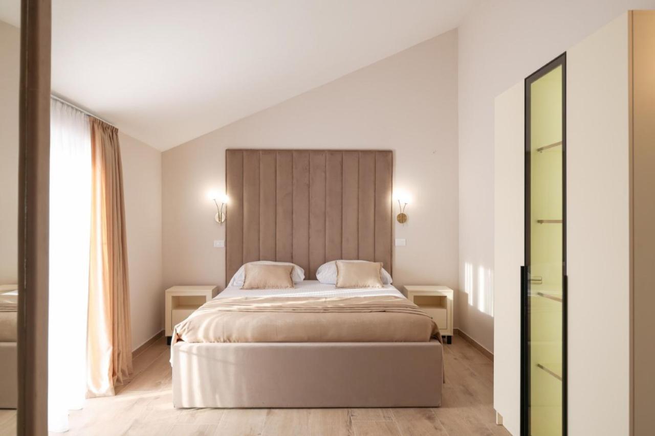 Castello Exclusive Rooms With Breakfast - By Ta Leut Agency Privlaka  Luaran gambar